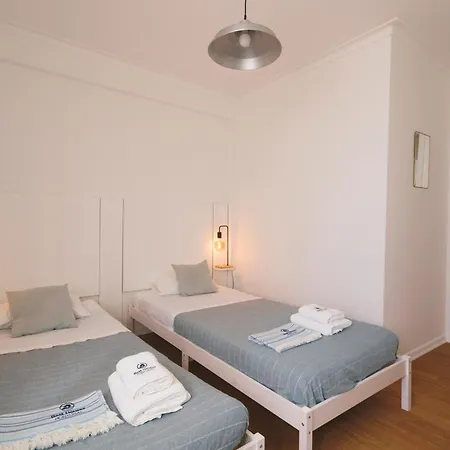 01 - Pearl Apartment *