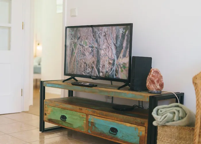 01 - Pearl Apartment