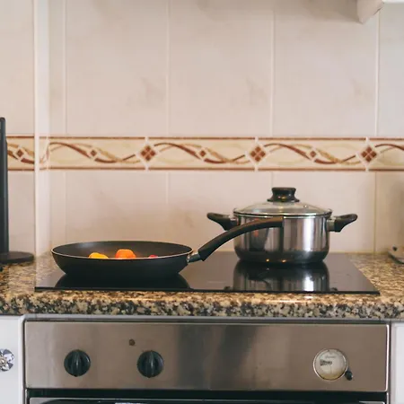 01 - Pearl Apartment